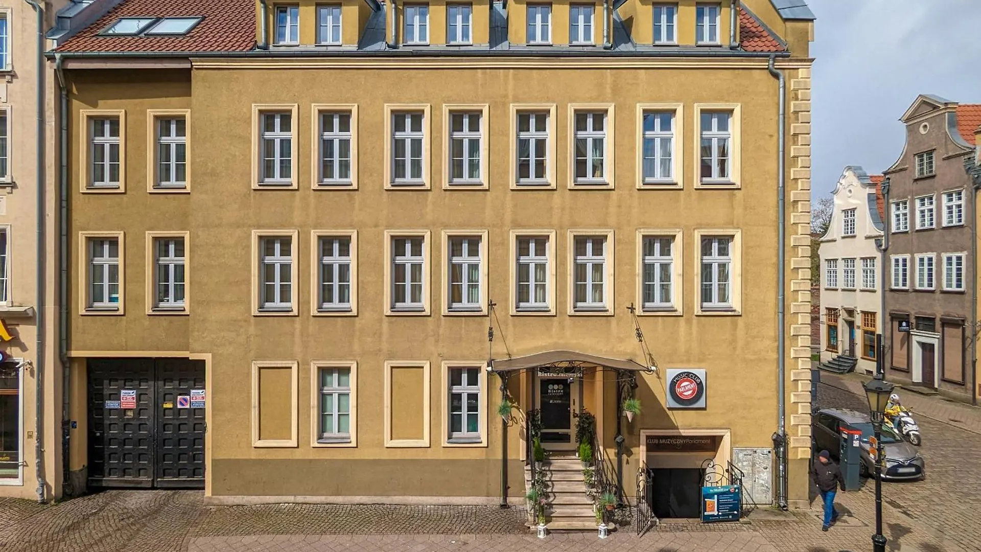 Apartment Gdansk Old Town Kolodziejska By Noclegi Renters